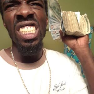 Meet your Posher, Anthony